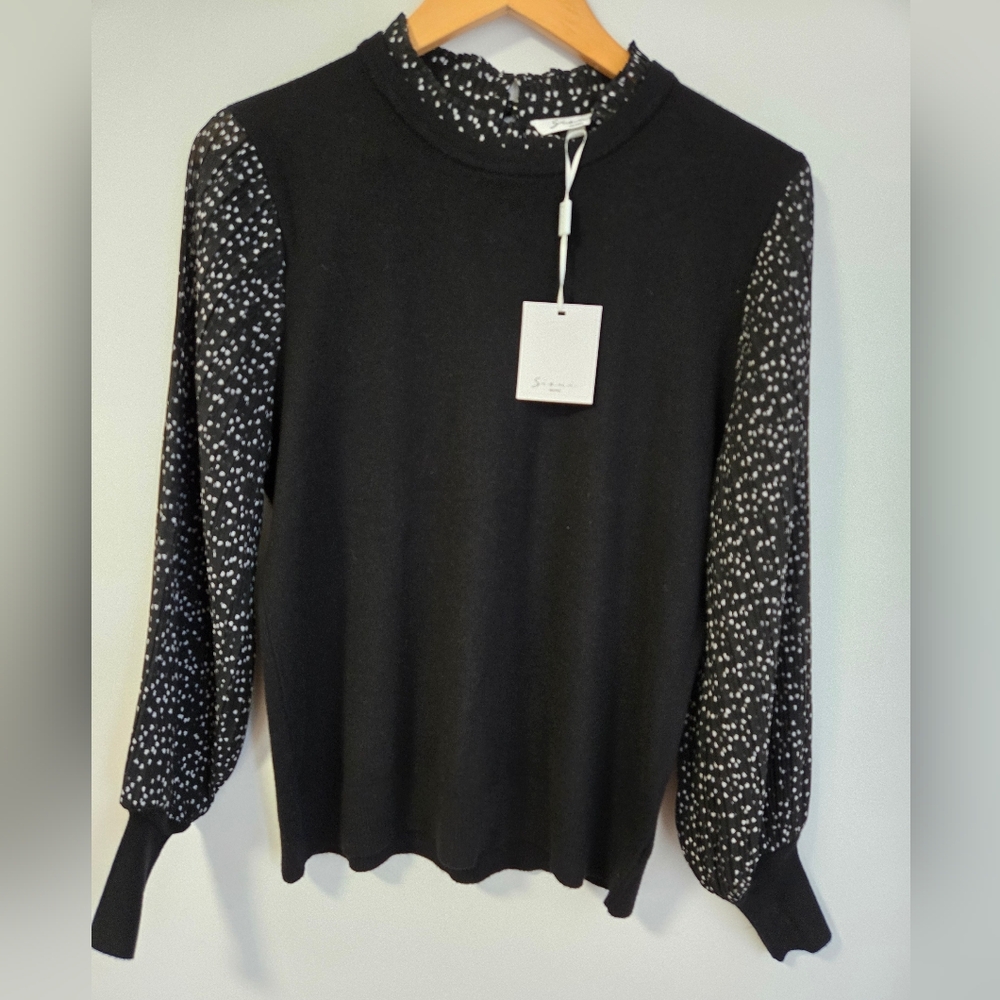 Sioni NWT Black and White Women's Lightweight Sweater Top Size L